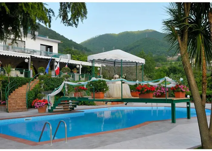 Hotel Diecimare