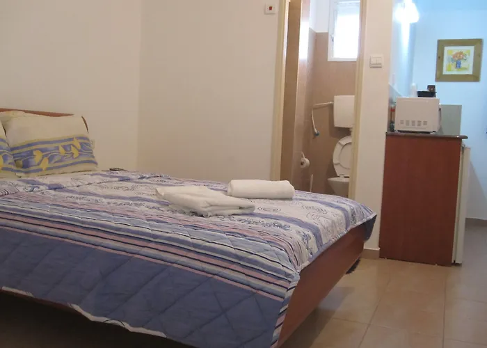 Ga'Aton Motel