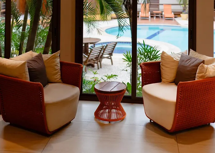 Hotel Pira Miuna