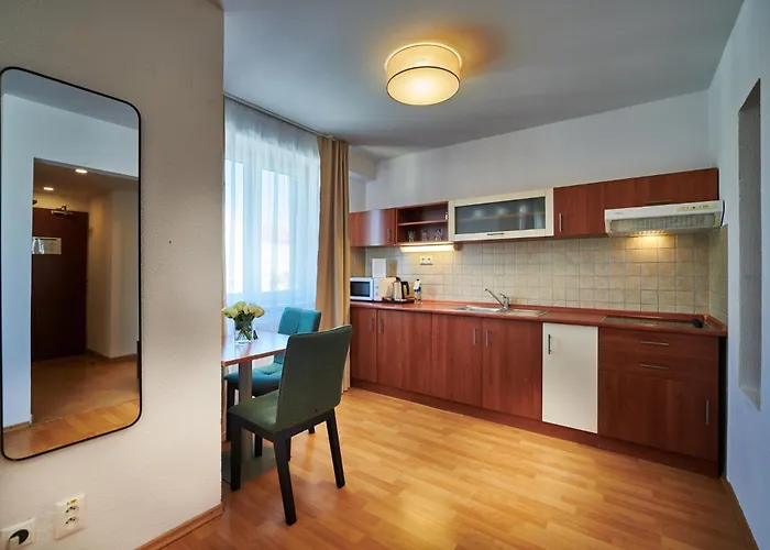 Hotel Urpin City