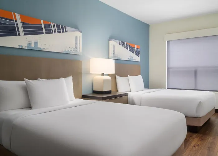 Hyatt House Austin/Downtown