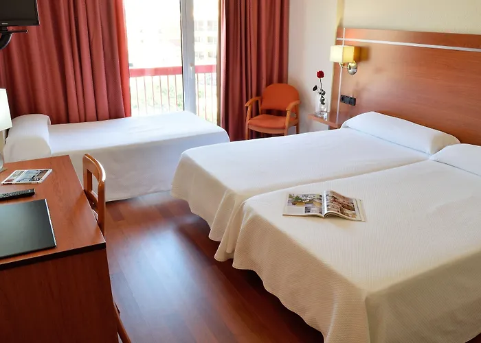 Hotel Mari Carmen