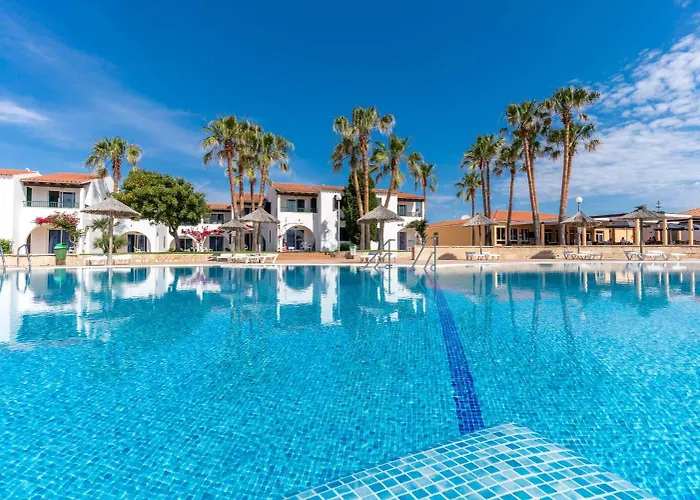 Apartamentos Vistapicas Cala'N Blanes 