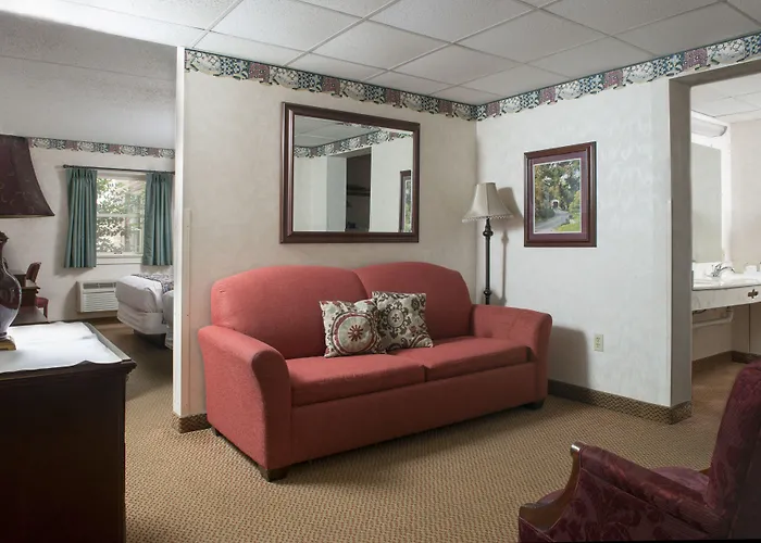 Bird-In-Hand Family Inn