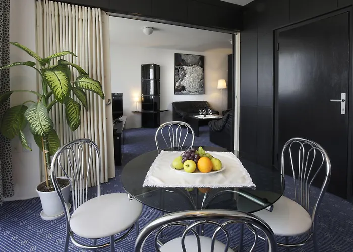 Hotel SATEL