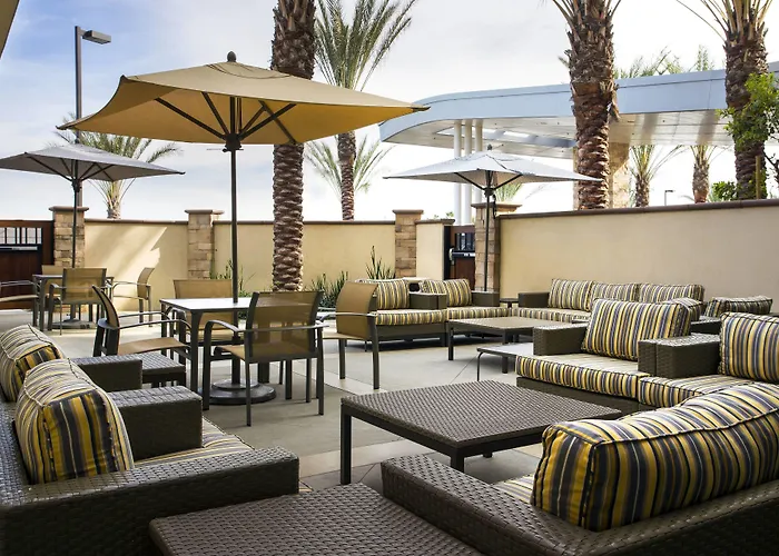 Fairfield Inn & Suites By Marriott Tustin Orange County