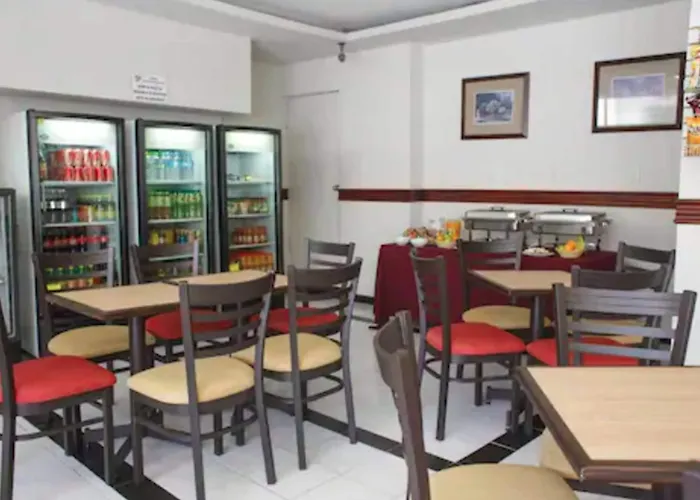 Hotel Fiesta Versalles