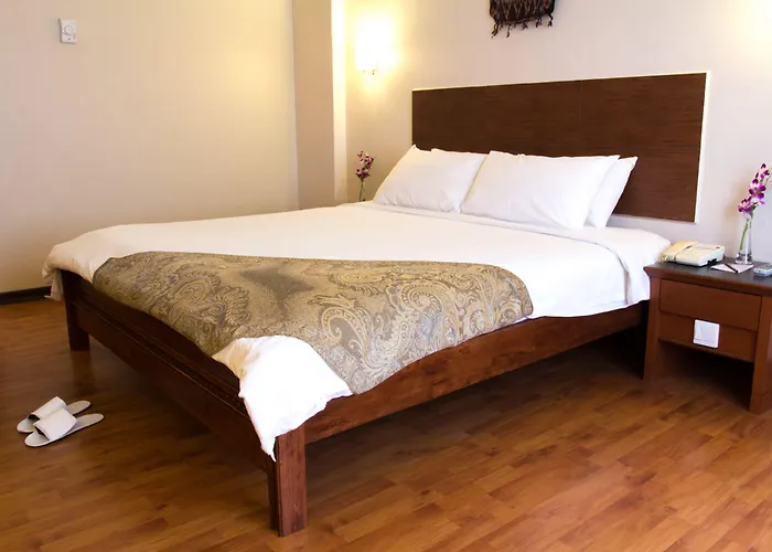 Hotel Maluri