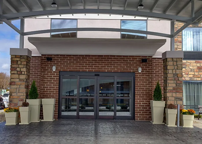 Holiday Inn Express Sidney By Ihg
