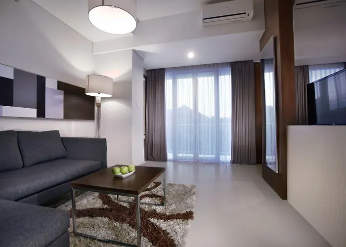 Neo Denpasar By Aston