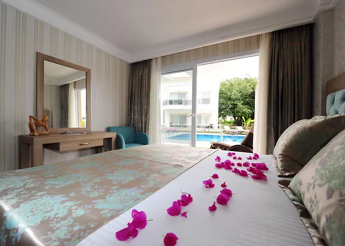 Delita Suite Hotel Turkbuku