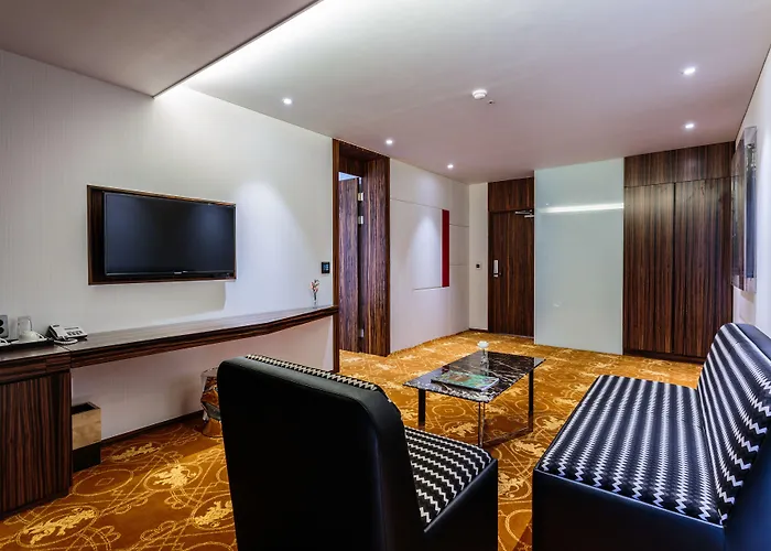 Hotel Leo