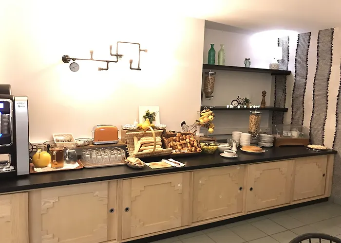 Hotel Restaurant Plaisance-Piscine Couverte Et Chauffee- Proche Sarlat-