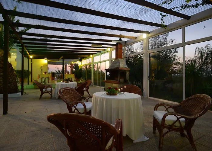 Golden Star Relax Hotel - Adults Only 16 Plus