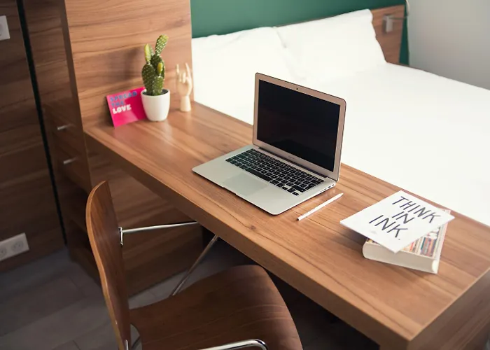 The Social Hub Paris La Defense