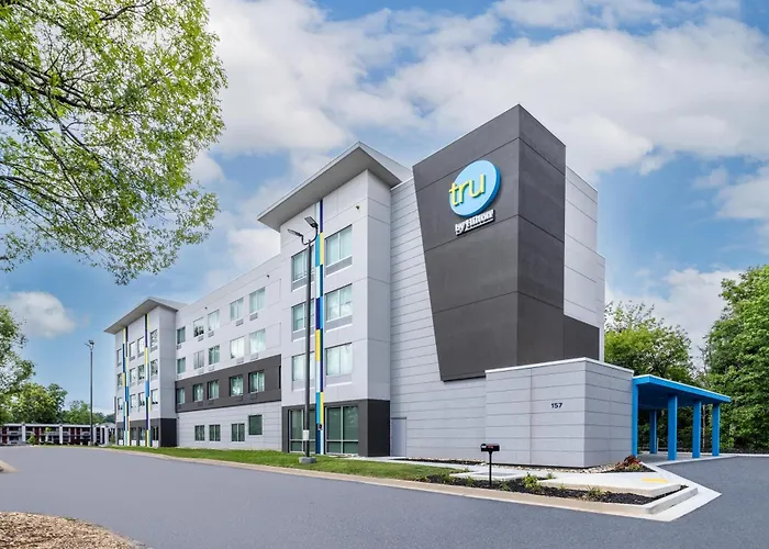 Tru By Hilton Commerce