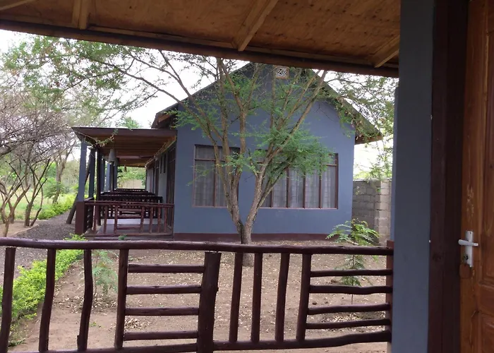 Limas Camp Mikumi