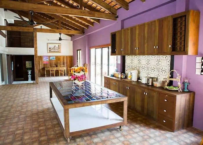 Hotel Toscana Trat