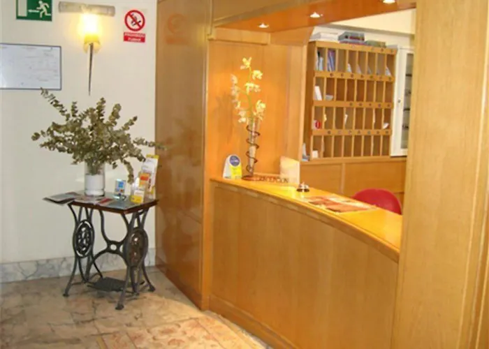 Hotel Chané La Puebla De Alfinden