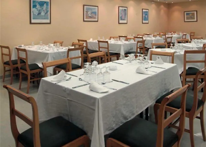 Hotel Chané La Puebla De Alfinden