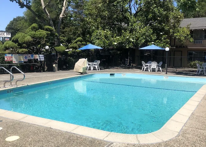 Hillside Inn