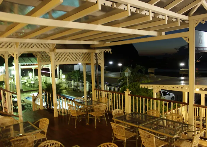 Hotel Victoriano