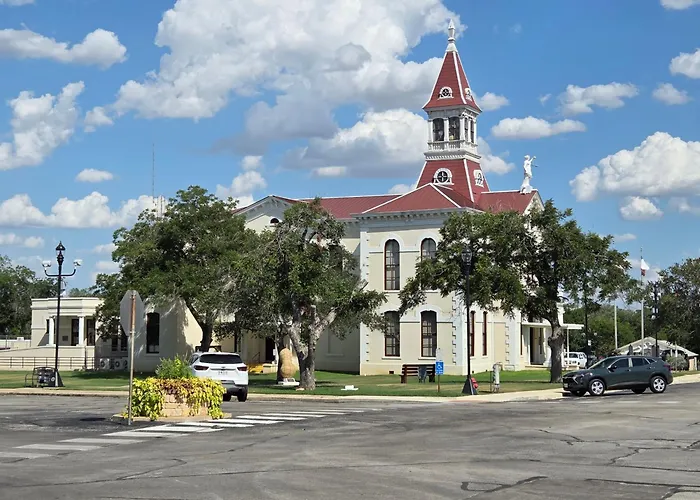 Texas Star Lodges