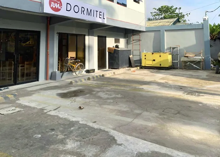 Rm Dormitel By Reddoorz