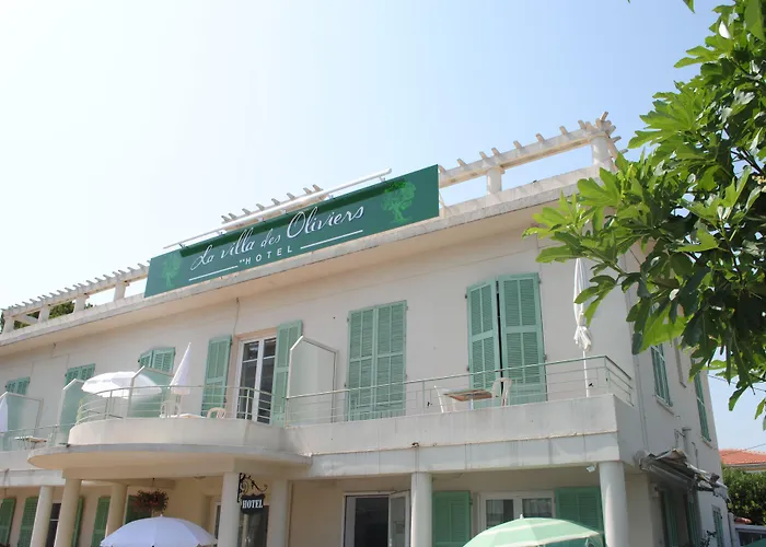 La Villa des Oliviers HOTEL DE CHARME
