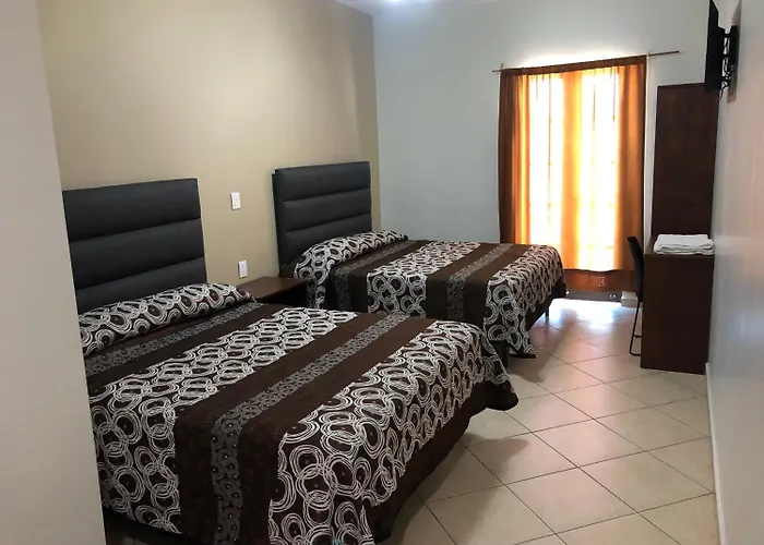 Hotel Posada Ruisenor