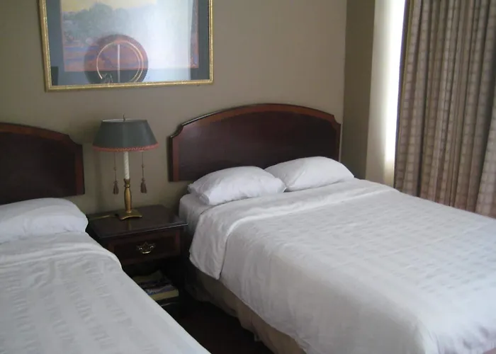 Nash Hotel