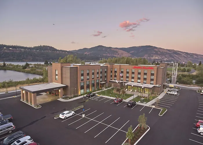 Hampton Inn & Suites Hood River