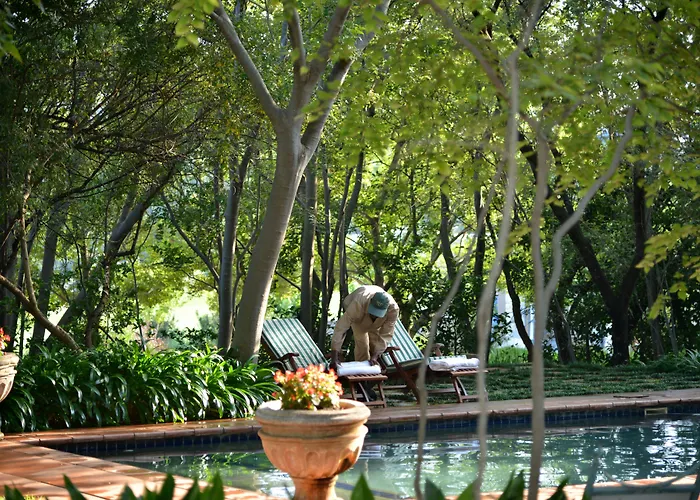 De Hoek Country Hotel