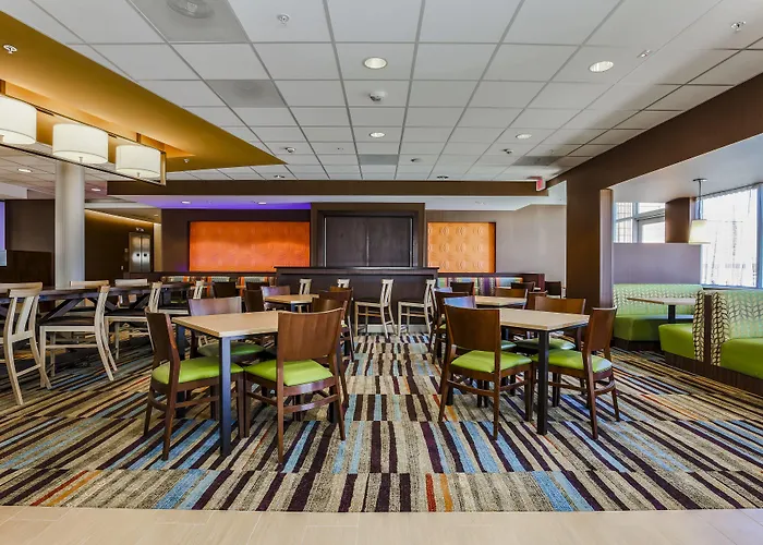 Fairfield Inn & Suites By Marriott Pecos