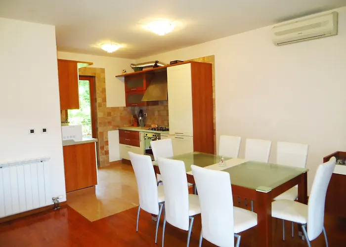 Villa Roses Apartments & Wellness