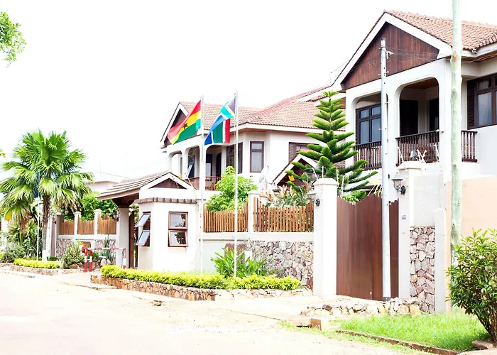 Mahogany Lodge, Cantonments