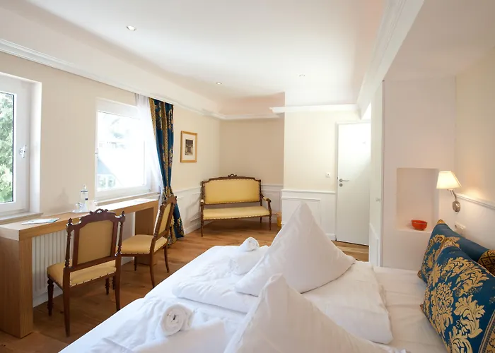 Hotel Weinberg-Schloesschen
