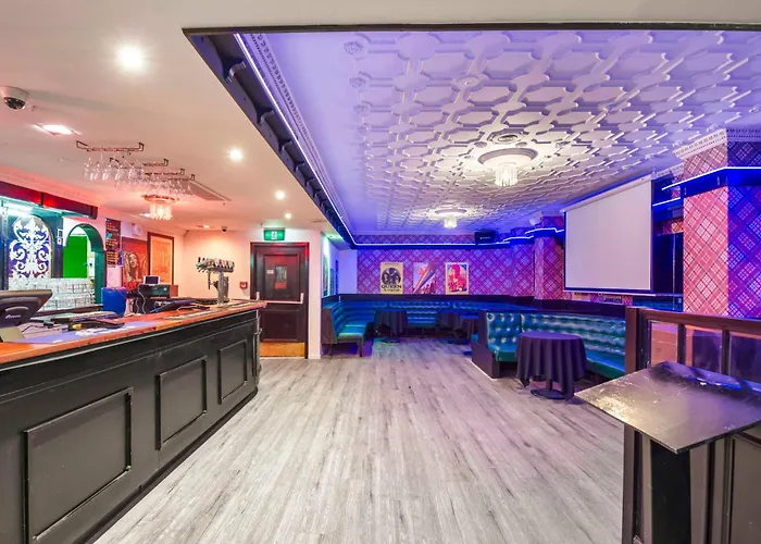 Albion Hotel