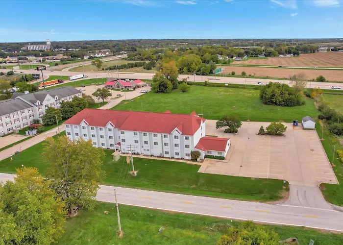 Ramada Limited Bloomington Il I-74/I-55