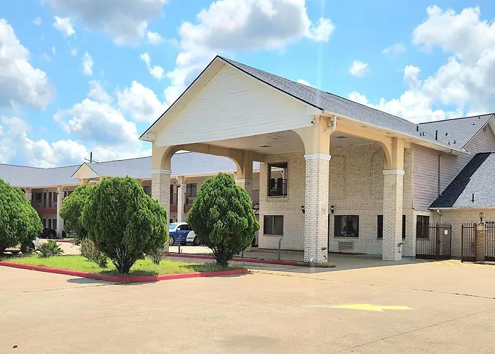 Days Inn By Wyndham Navasota