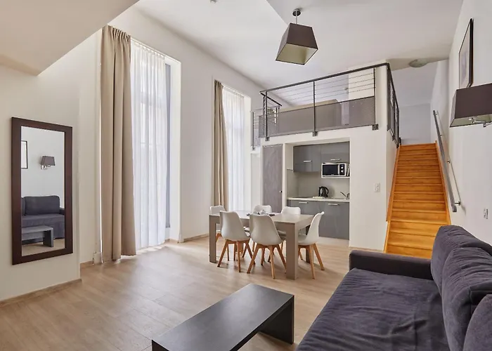 Appart'Hotel Odalys City - Montpellier Centre Gare Saint Roch