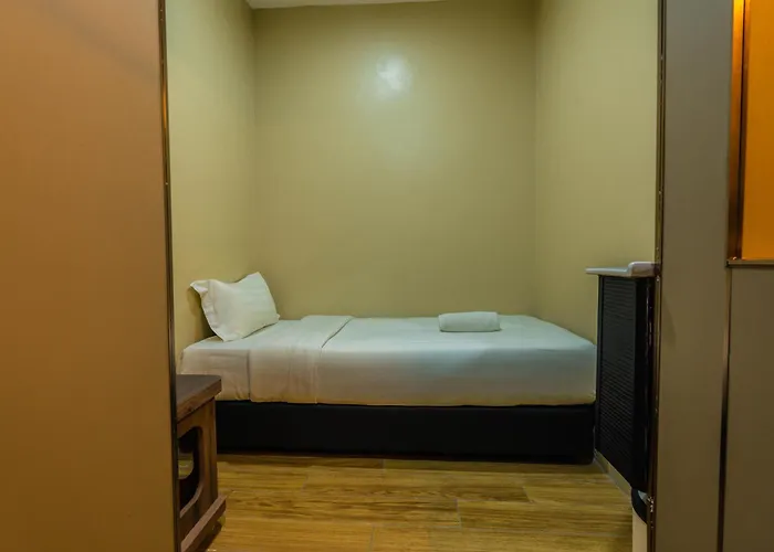 Flypod Hotel