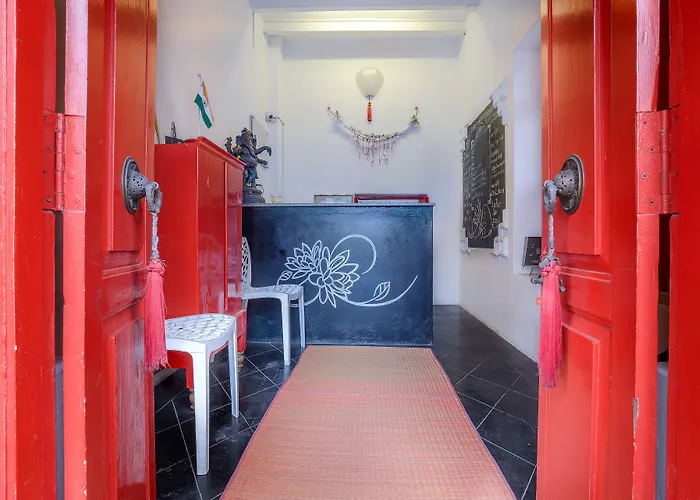 Itsy Hotels Red Lotus Heritage, Promenade Beach