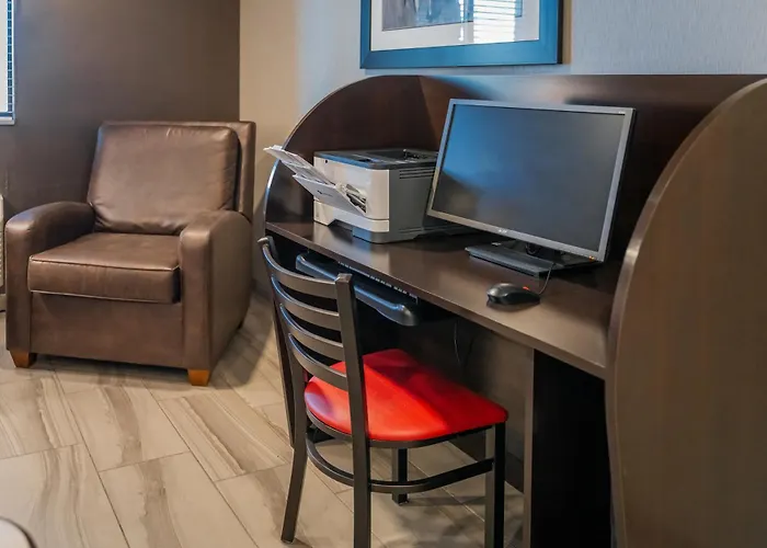 My Place Hotel-Phoenix East Mesa, Az