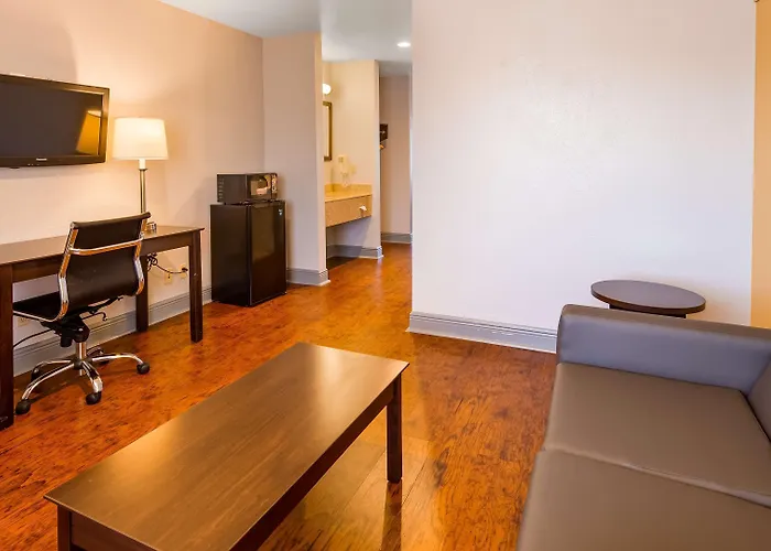 Surestay Plus Hotel By Best Western Hammond