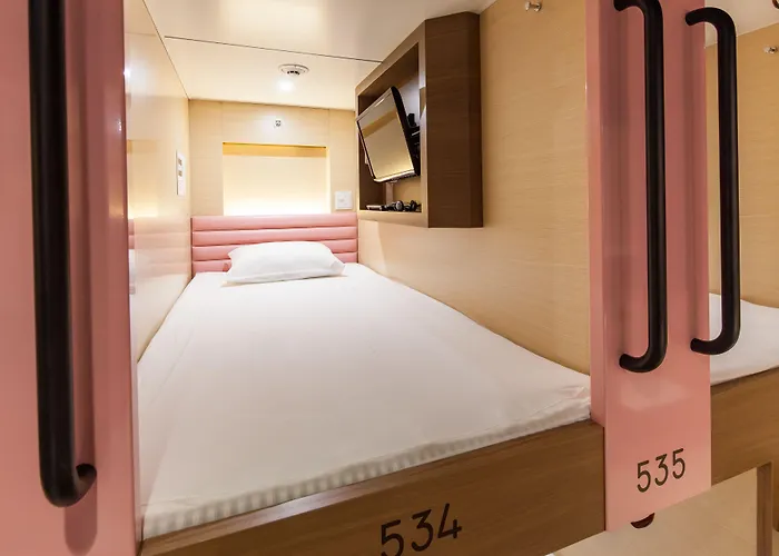 Y'S Cabin Osaka Namba