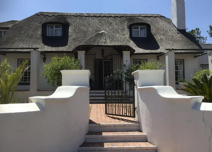 Howards End Manor B&B