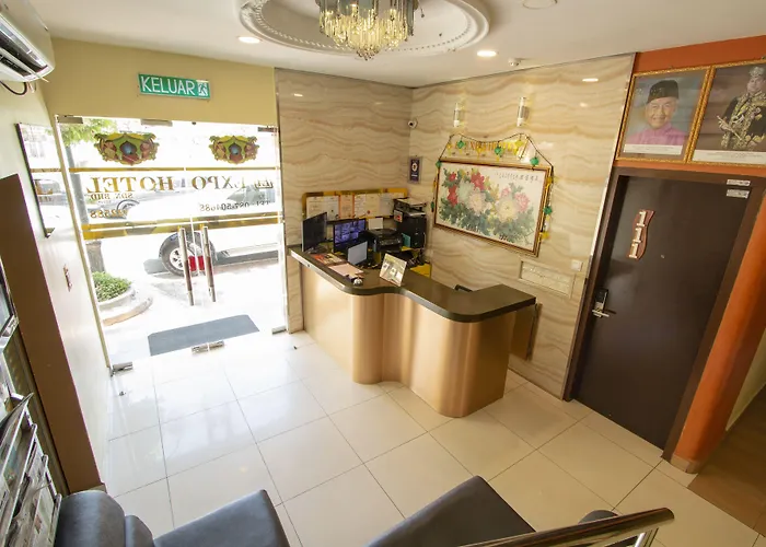 Expo Hotel