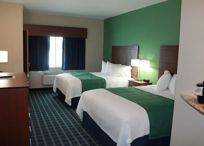 Reston Lodge & Suites - Emmetsburg