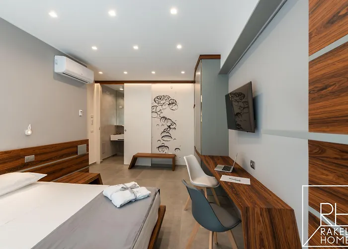 B&B Rakel Home